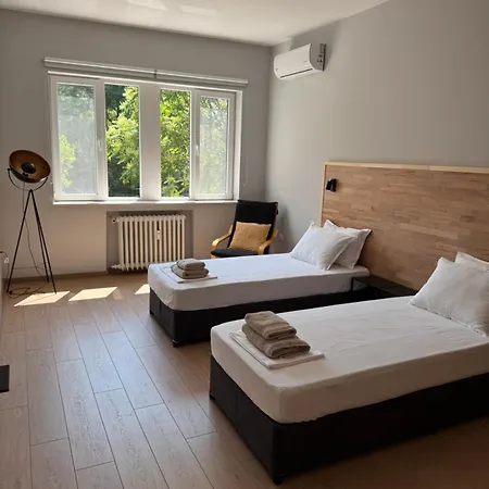 By The River Lejlighed